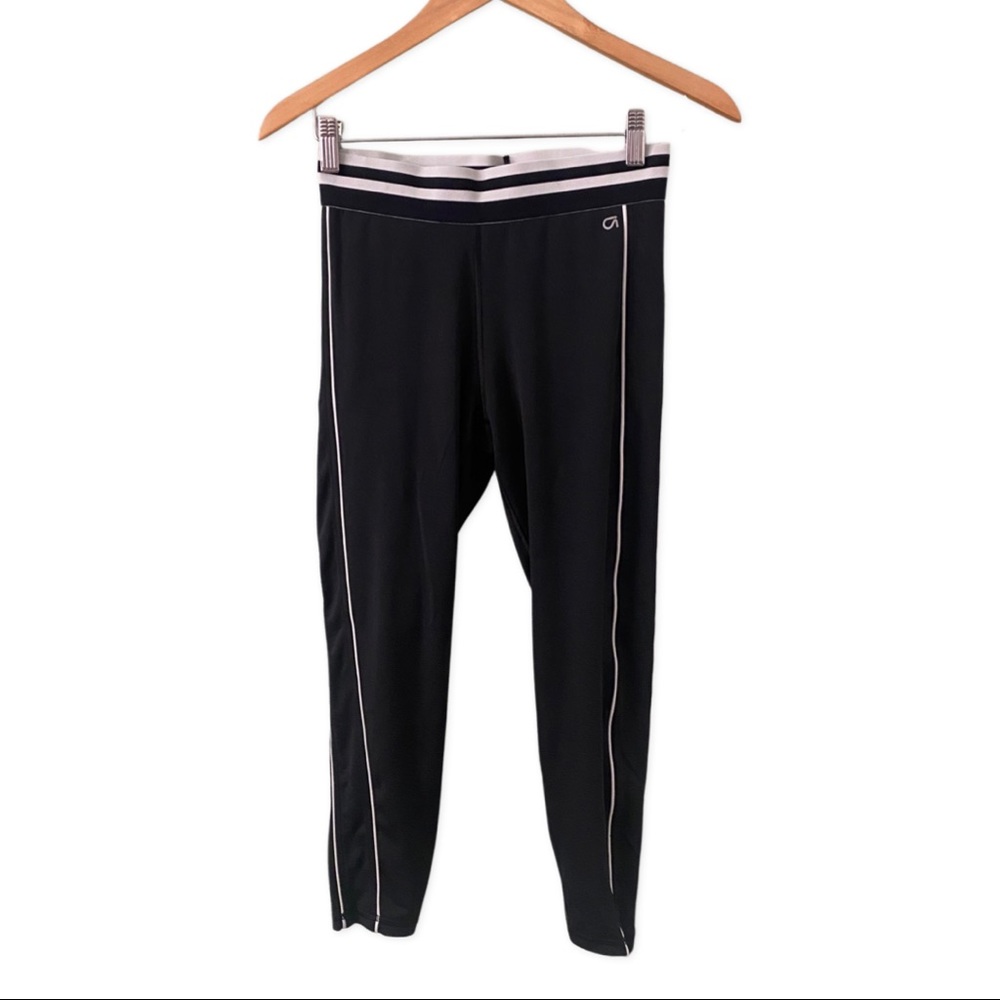 GapFit Black Leggings